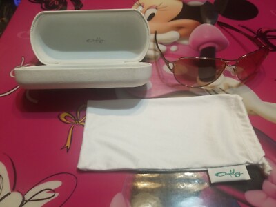 Oakley Aviator “Hinder” Rose gold Sunglasses - pre-loved Oakley Hinder Rose gold Aviator Sunglasses 004043-05 | eBay main image 2
