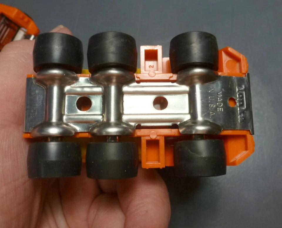 TWO Vintage Tonka Totes 1970 Cement Mixer and Dump Truck EXCELLENT - Image 3 of 4