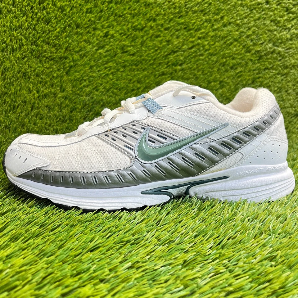 Nike Dart IV Mujer Talla 11 Blanco Gris Atlético Correr Caminar Zapatos Tenis Foto 3 de 4