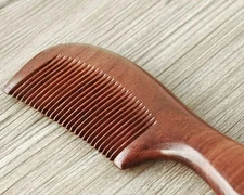 Sandalwood comb with natural grain and smooth hair blood sandalwood comb