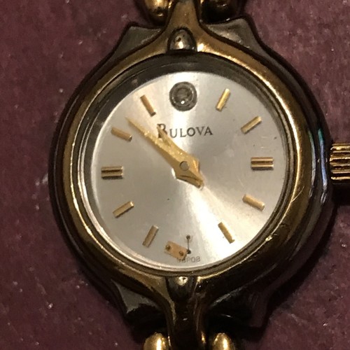 Bulova Diamond Quartz A1 Gold Tone Wrist Watch Stainless Steel Women Watch