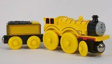 MOLLY WITH TENDER Thomas  Friends Wooden Train Tank Engine Vintage 2003 TOMY UK