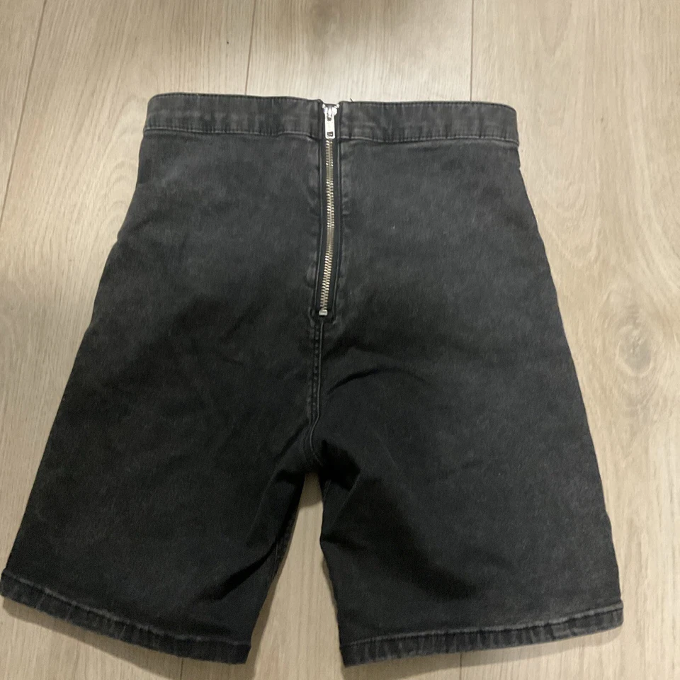 Top shop Grey Denim Shorts Size 10 - Image 2 of 2