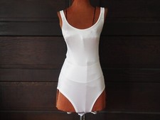 VTG Van Raalte White Bodysuit 34B Gusset Shapewear Scoop Neck USA Made