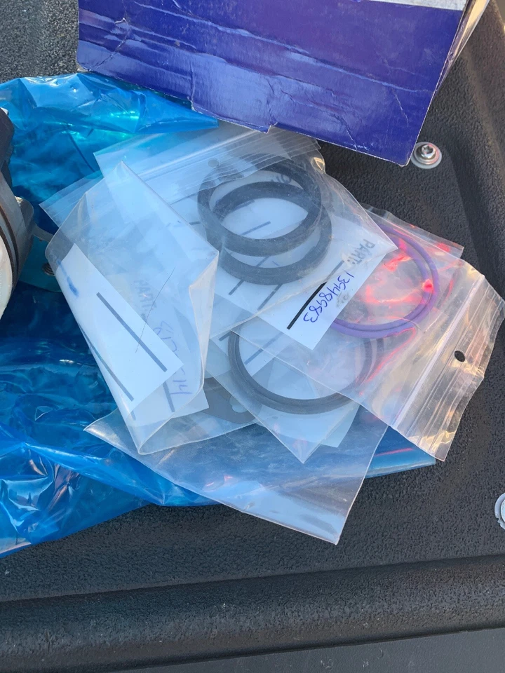 Насос охлаждающей жидкости Volvo VOE9020734268 - Изображение 4 из 4