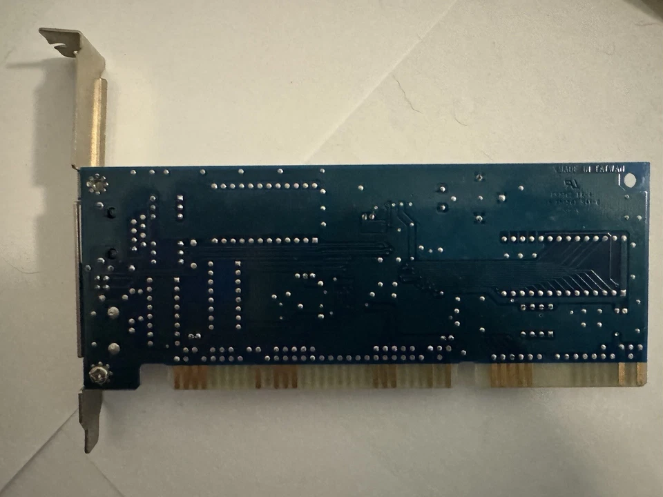 NETGEAR EA201 D2 Ethernet Card - Image 2 of 2