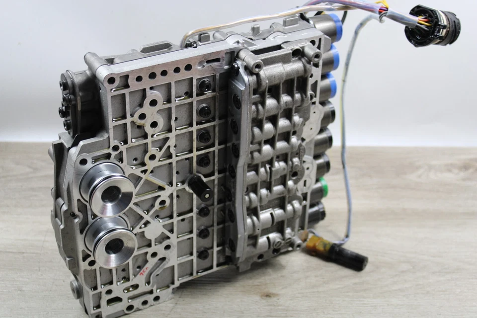 95-98 BMW E38 750IL V12 M73 КОРПУС КЛАПАНА АВТОМАТИЧЕСКОЙ КОРОБКИ ПЕРЕДАЧ A5S560Z - Изображение 2 из 4