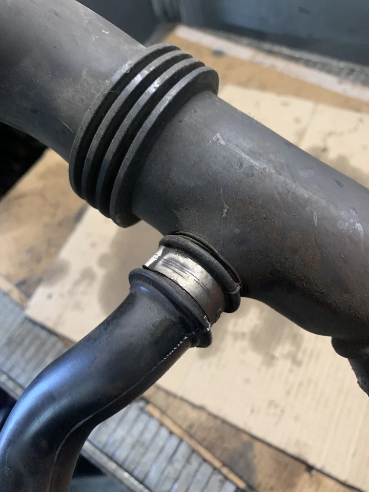 Ford Focus MK2 2006 1.8 Diesel - Vacuum Socket 4M51-9A673 - Image 4 of 4