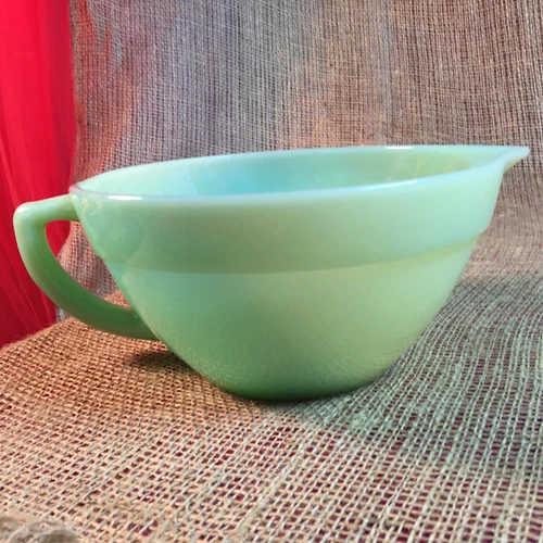 Vintage Anchor Hocking Fire King Jadeite Batter Bowl w/ 3/4" Band on top of Bowl