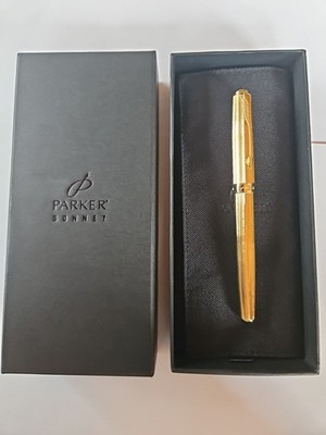 Parker Sonnet Chiselled Gold,  Füllfederhalter M,  750 18 Karat, Konverter,  Neu
