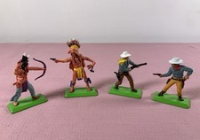 Vintage 1971 Britains Ltd Deetail Native American Indians Cowboys Toy Figures