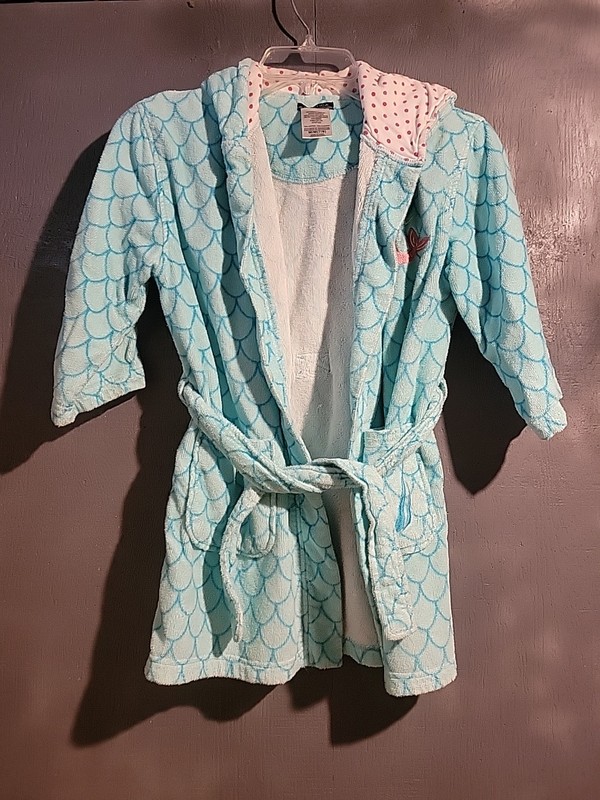 Nautica Mermaid Children's Robe Size 7/8