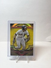 2024 TOPPS TRIPLE THREADS WADE BOGGS Yellow /75 BOSTON RED SOX #166