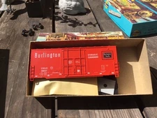 Athearn 40’ Hi- Cube Box Cars Various Roads