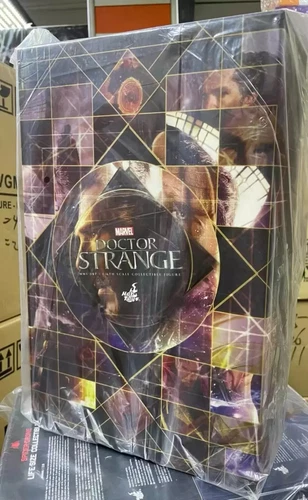 Nueva figura Hot Toys MMS387 Doctor Strange Benedict Cumberbatch 1/6 en stock