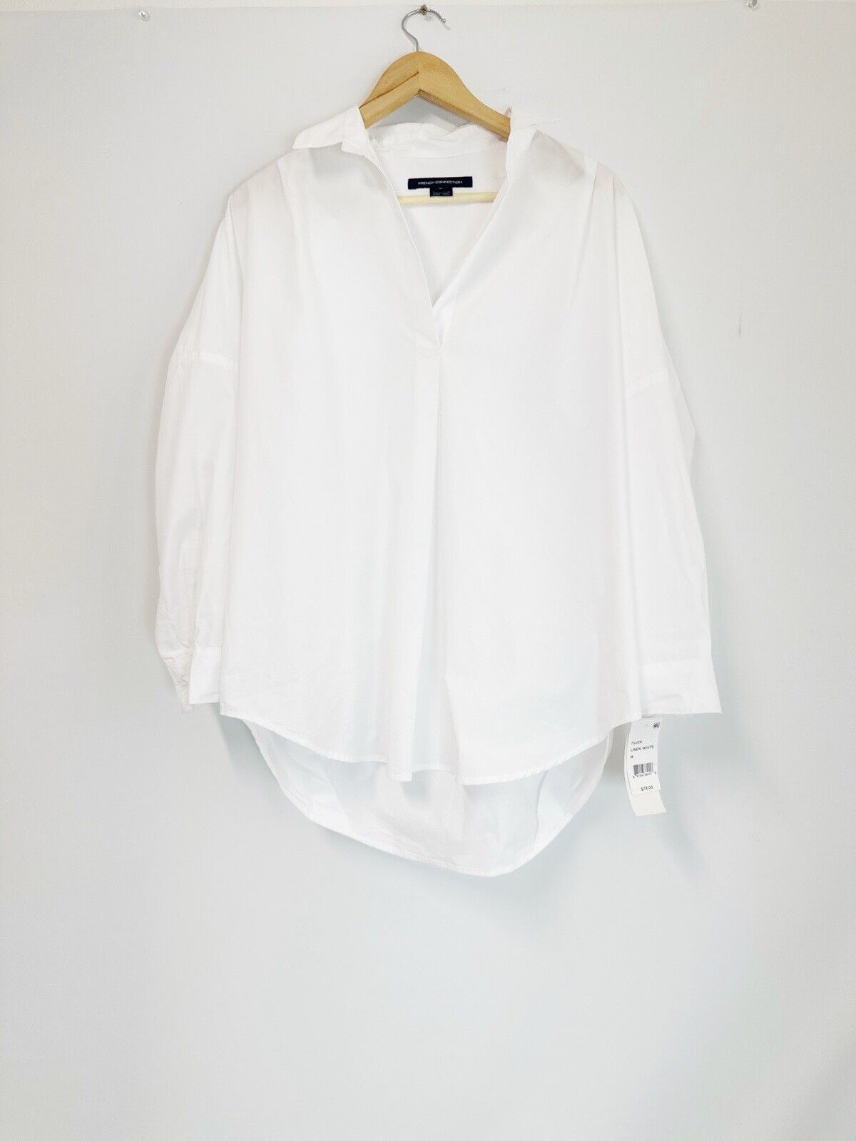 FRENCH CONNECTION Women’s Rhodes Oversize V-Neck Poplin Shirt White Size M