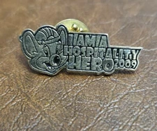 🌟RARE Chuck E Cheese Promo I Am A Hospitality Hero 2009 🌟 Uncommon, Gold, #1 