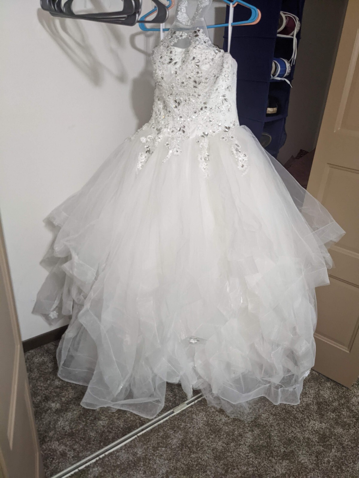 Picture 2 of 4