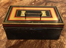 EDWARD SHARP & SONS LTD OF MAIDSTONE, KENT TIN MADE IN ENGLAND