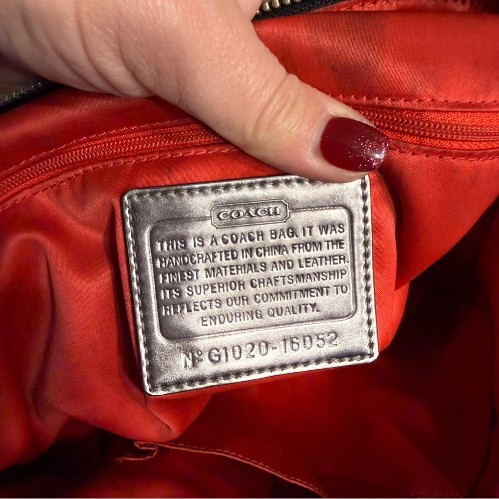 Coach Poppy large glam tote Black and Red Graphic graffiti heart Bag thumbnail 8