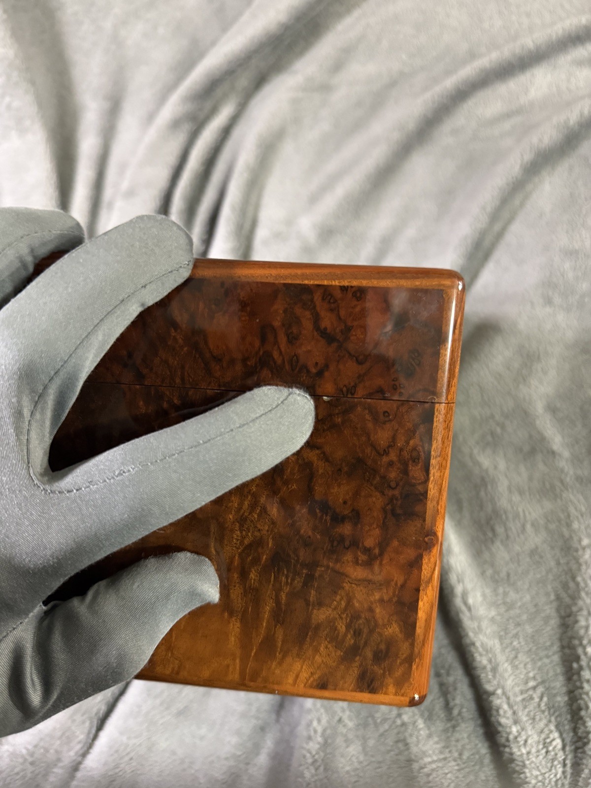 Elie Bleu Walnut Burl 200 Cigar Humidor - Beautiful vintage Box - Preowned 