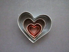 Set of 4 Nesting Metal HEARTS Cutters - LOVE Cookie Cutters