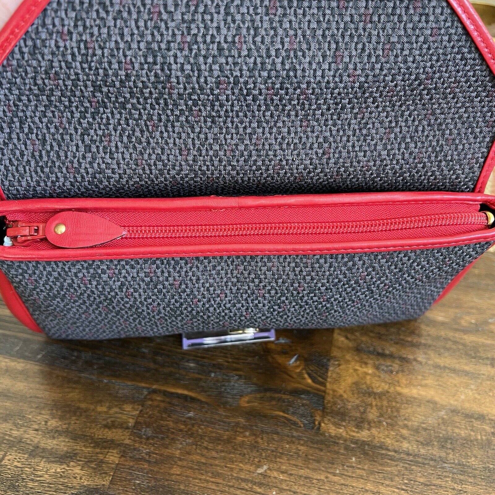 Picture 6 of 19