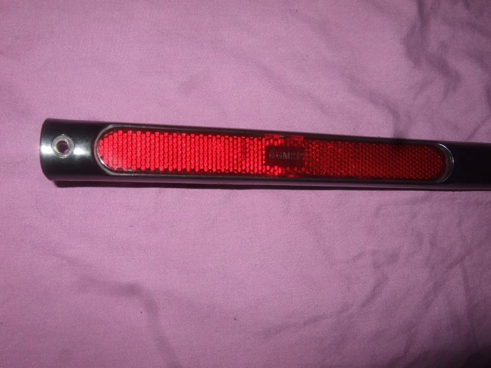 Pontiac Fiero GT Rear RH Marker Bezel Trim OEM Used #1547 - Image 3 of 4