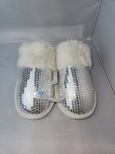 Women's Cat Jack Silver Sequin Slippers size 4/5