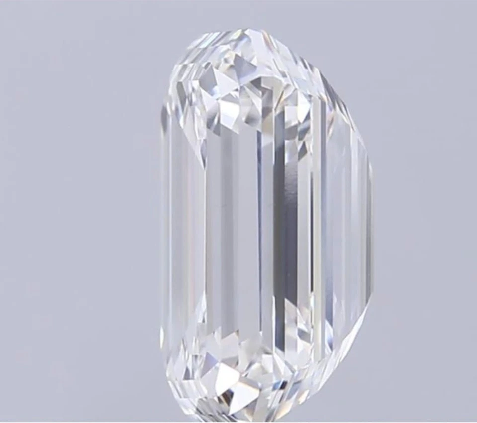 Lab Grown 1.50ct EMERALD F Color SI1 Clarity STONE IGI Certified CVD DIAMOND - Image 3 of 4