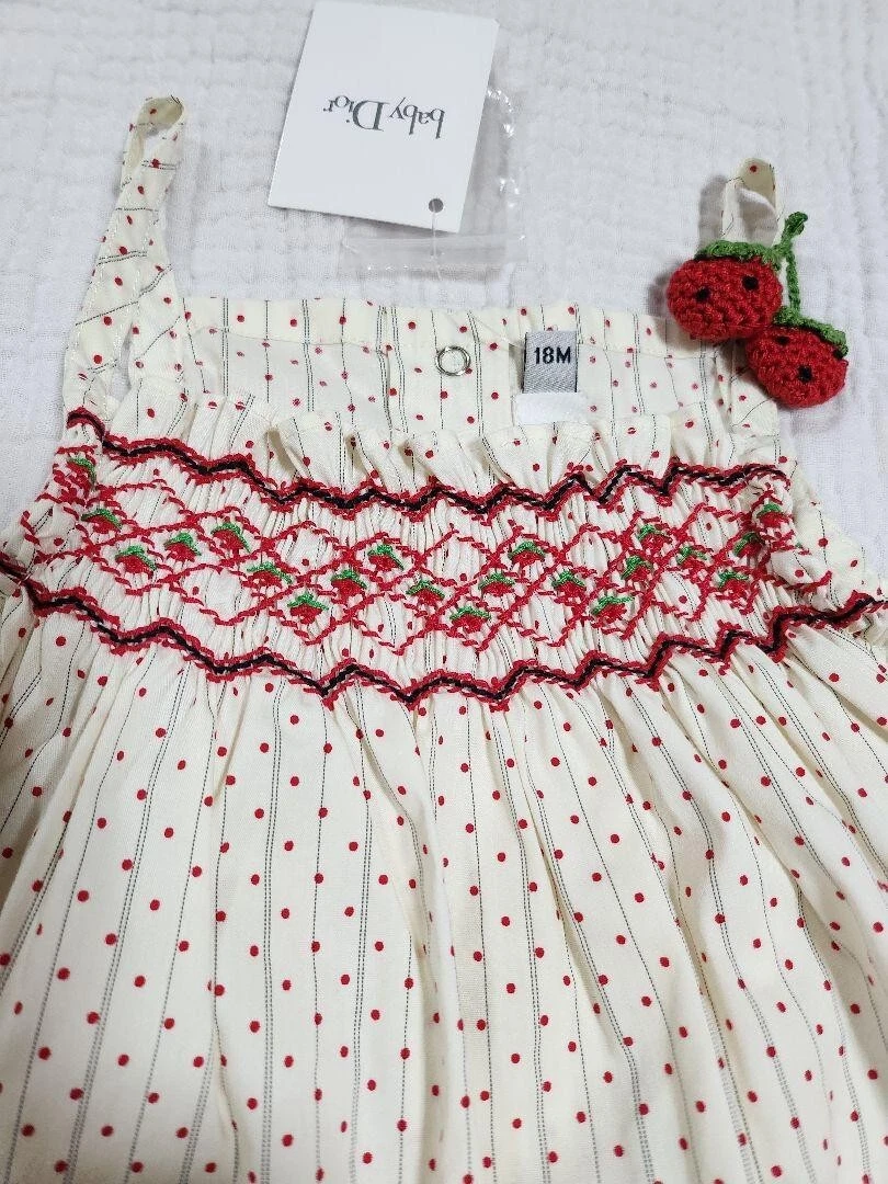 Barboteuse à pois Baby Dior 18M jamais utilisée