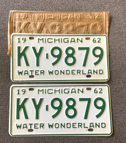 RARE NOS 1962 MICHIGAN LICENSE PLATE PLATES PAIR ORIGINAL PAPER CHEVY FORD ETC
