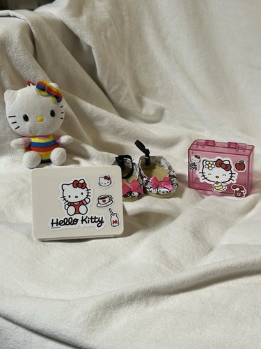 My Life As Hello Kitty 18 Zoll Puppe (blond-blaue Augen) + 10 weitere Outfits + Zubehör - Bild 3 von 21