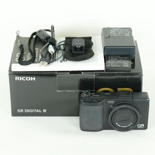 [Includes Mini External Viewfinder GV-2] RICOH GR DIGITAL IV | Digital Camera