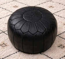 Black Moroccan pouf- White