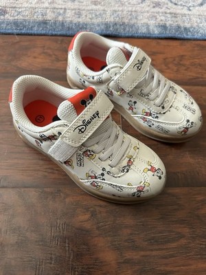 Little Kids Mickey Mouse Sneaker Size 11