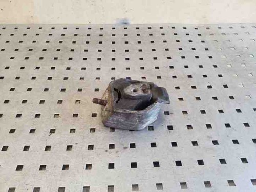 AUDI A6 Avant 4A, C4 Getriebelager 4A0399151D 2.6 Benzin 110kw 1996 26208676