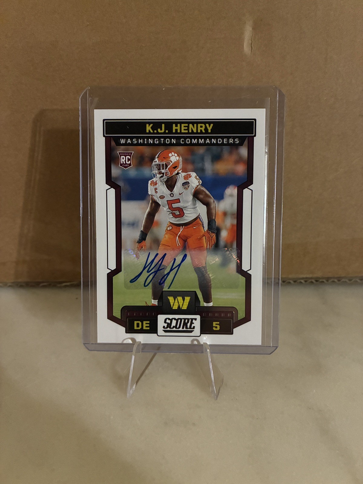 KJ Henry Panini Score #393 Base