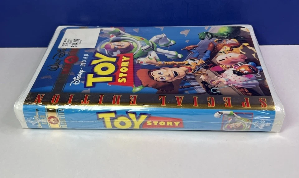 Toy Story (VHS, 1995 Special Edition) Disney Clam Shell Toys "Я" Us - NEW SEALED - Image 3 of 4