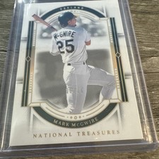 2024 Panini National Treasures Mark McGwire #83 Holo Gold /10 Athletics