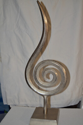 Arnusa Modern Flame Figure Aluminium Art Sculpture