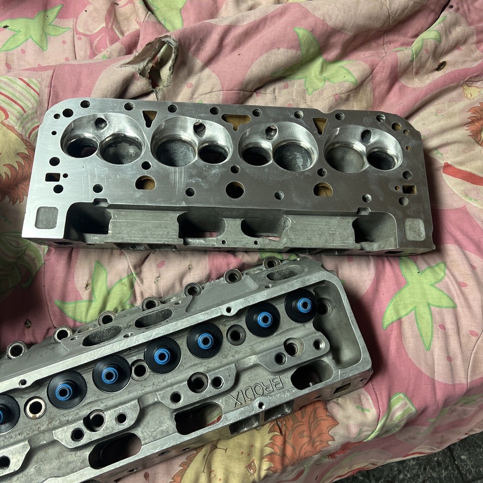 Brodix 18 Degree Sbc Heads, Intake, Jesel Rockers eBay