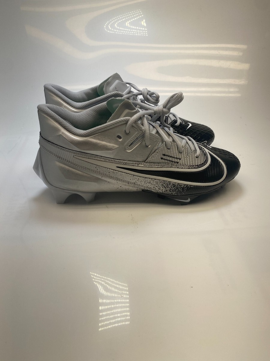 Nike Vapor Edge Elite 360 Flyknit Football Cleats Silver Black Nike | Nike Vapor Edge Elite 360 Flyknit Mens Football Cleat  main image 4