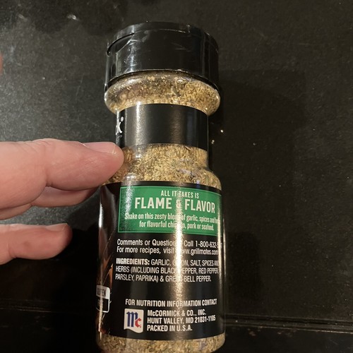 Lot of 3 McCormick Grill Mates Montreal Chicken Seasoning Mix 2.75 oz each FS! - Picture 3 of 4