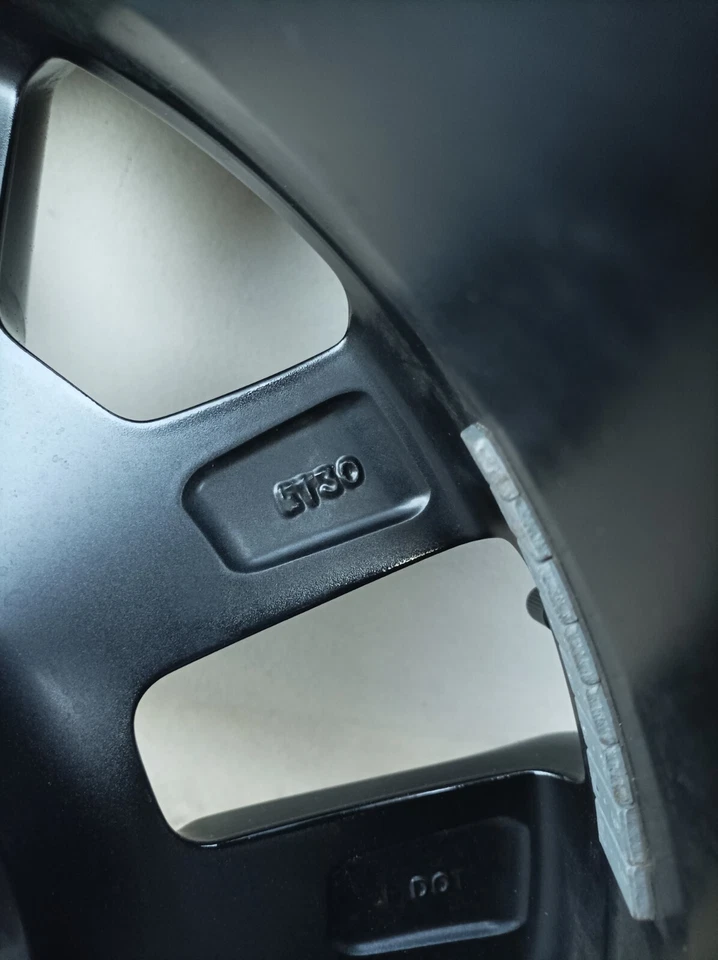 Neue Toyota Hilux Sommerräder Bridgestone 265/60R18 110H nur 10Km DOT23 - Bild 3 von 4