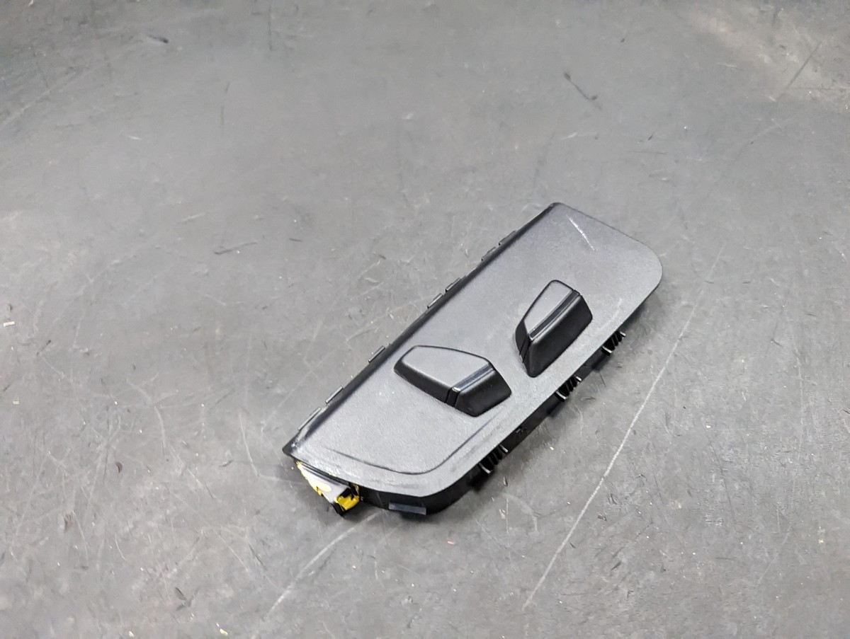 Front Right Seat Switch 2018 BMW X1 61319276616 2016 2017 2019 