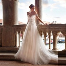 Luxury Princess Wedding Dresses Off Shoulder Lace Appliques A-Line Bridal Gowns