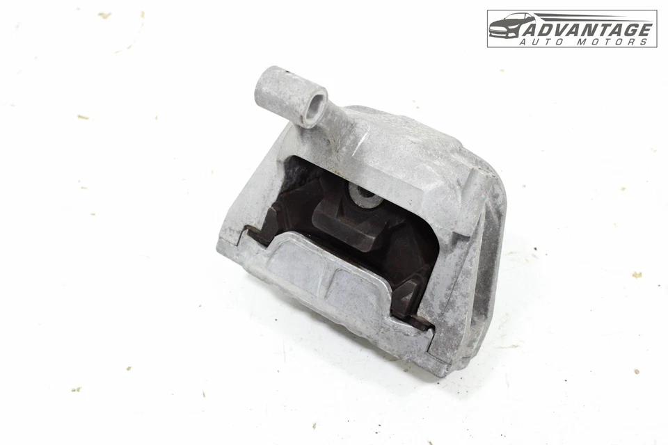 AUDI Q3 QUATTRO 2015-18 MOTOR 2,0 L MONTAJE DELANTERO DERECHO SOPORTE OEM Foto 4 de 4