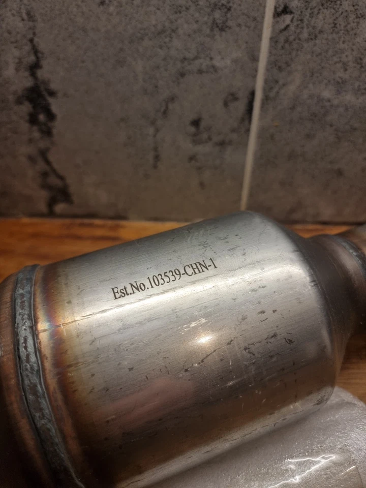 New Catalytic Converter 9822117480 For Peugeot 108 208 Citroën C1 C3 C4 DS3 - Image 3 of 4