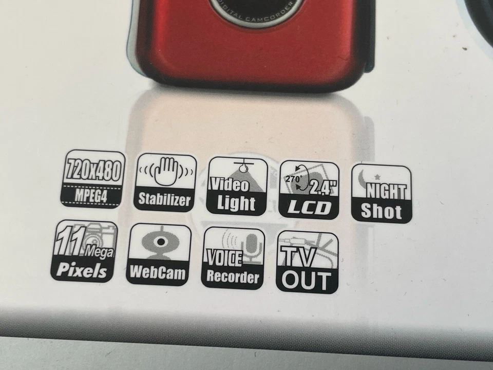 Aiptek Pocket DV T300LE Mini Digital Camera Camcorder AA Battery Type Easy Use - Image 2 of 4